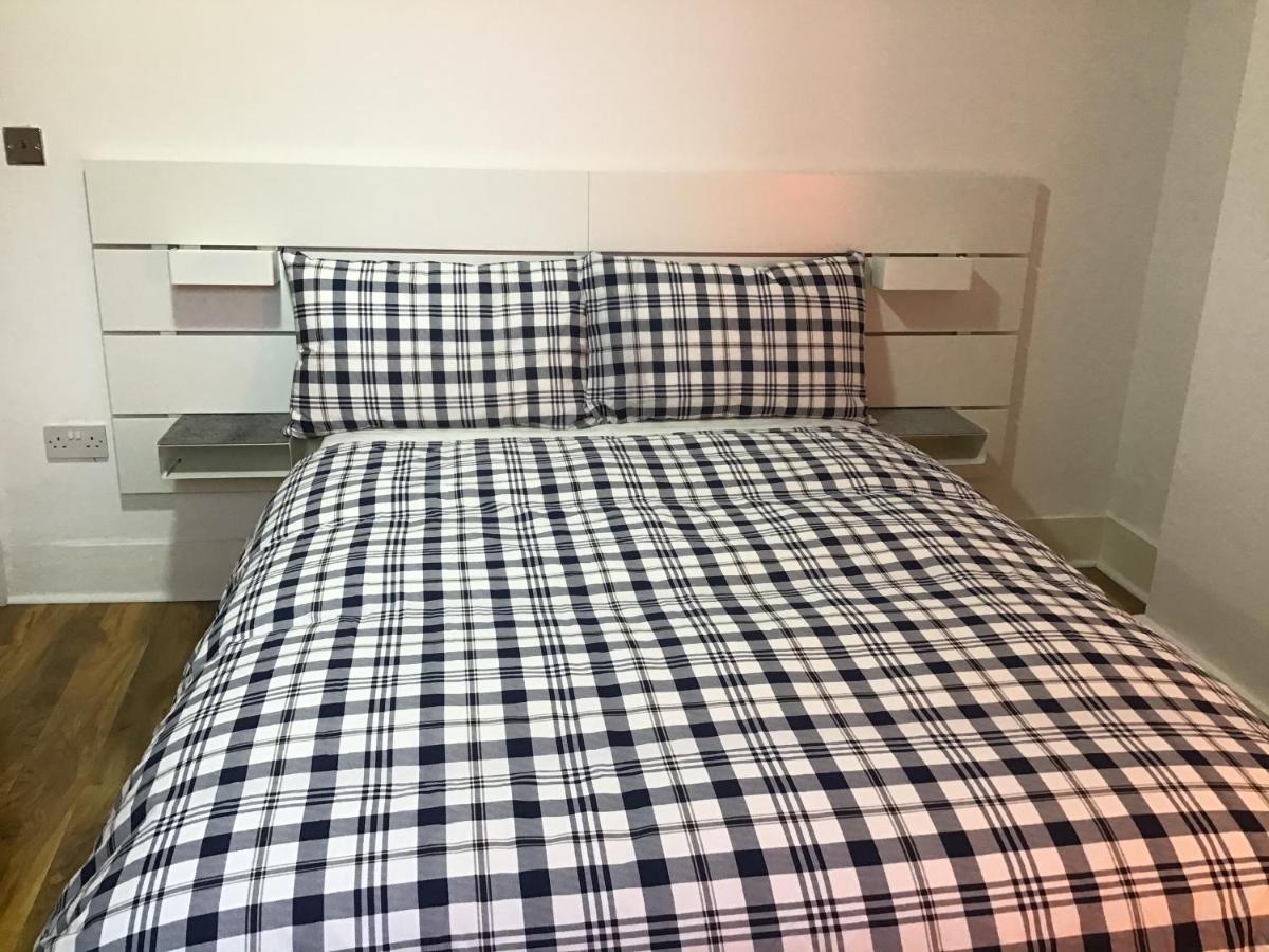 Residential Quarters, General Gordon Square Apartment Лондон Екстериор снимка